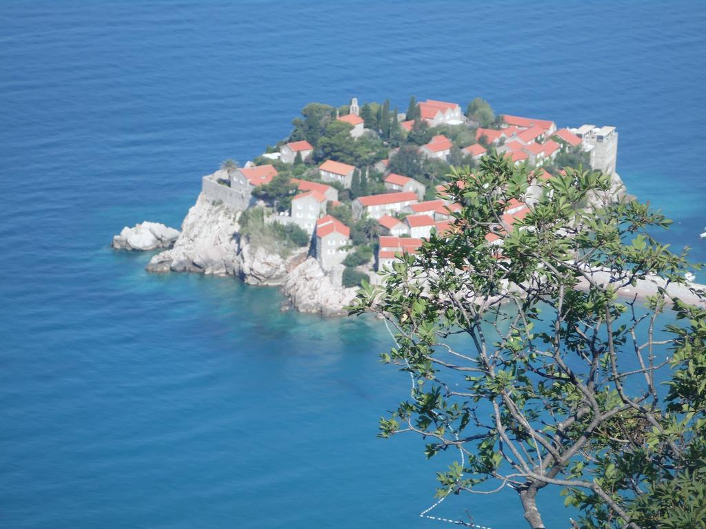 Apartments Slavica Jovanovic Sveti Stefan Exteriör bild