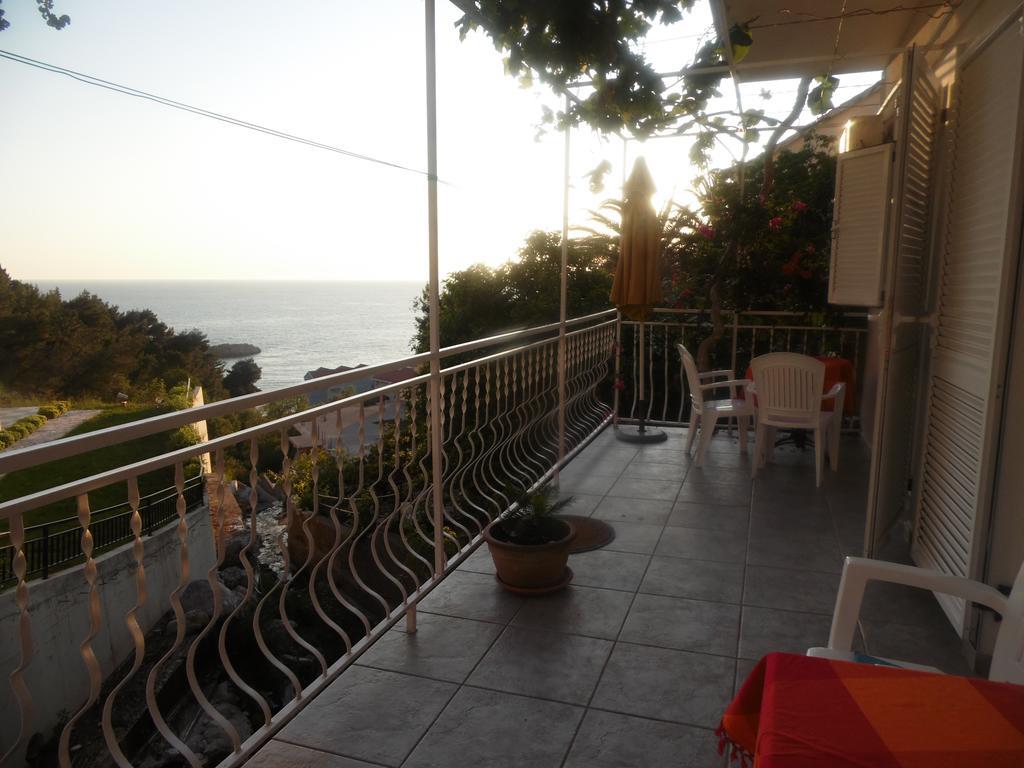 Apartments Slavica Jovanovic Sveti Stefan Exteriör bild