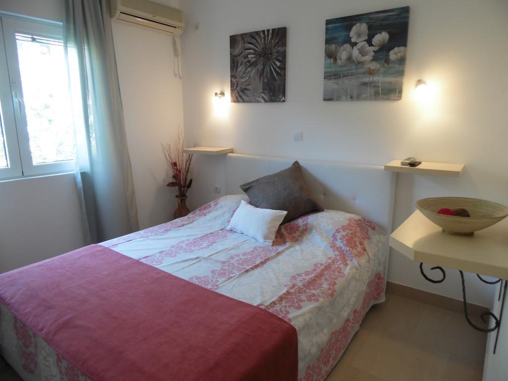 Apartments Slavica Jovanovic Sveti Stefan Exteriör bild