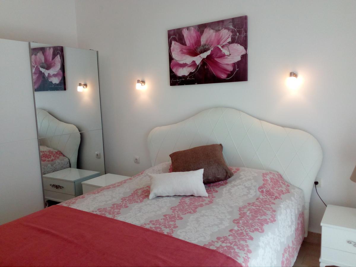 Apartments Slavica Jovanovic Sveti Stefan Exteriör bild